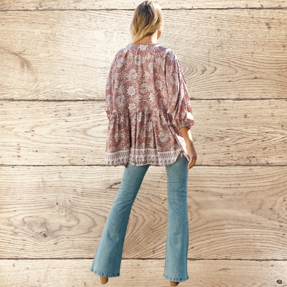 Jaase Chloe, Oversized Peasant Top - Picture 15 of 16